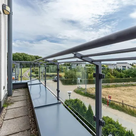 Apartment Family Close To The Sea By Renters